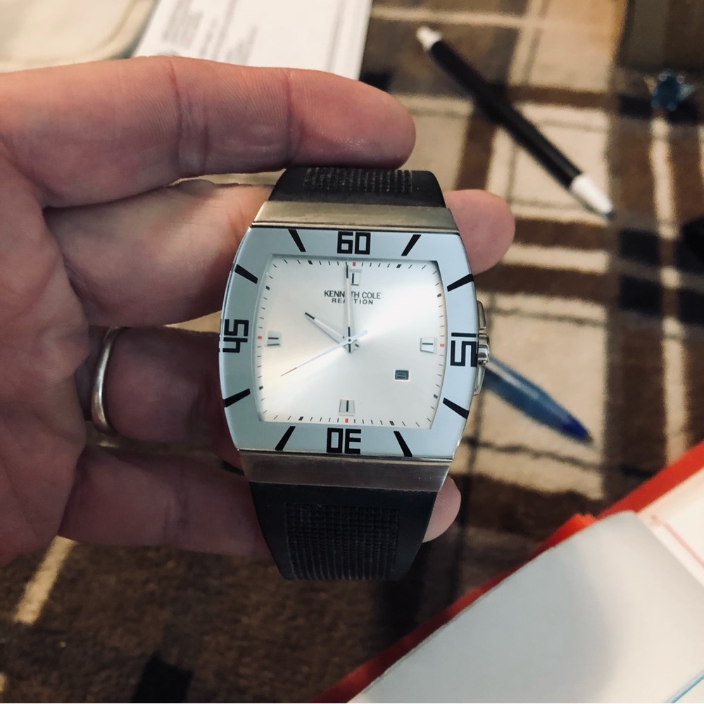 Kenneth Cole Reaction Black Strap Silver-Tone Square Dial Watch